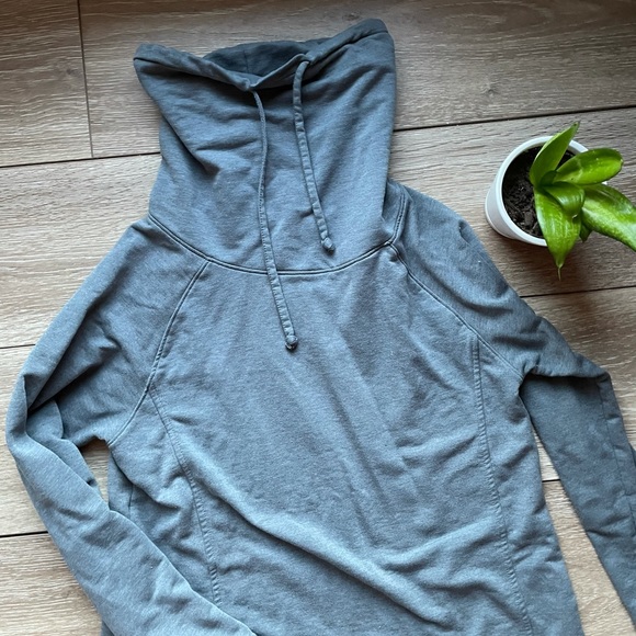 32* Heat cowl sweater - Picture 6 of 7